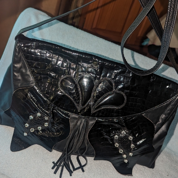 Vintage Manolucci black leather shoulder clutch bag. - Picture 3 of 12